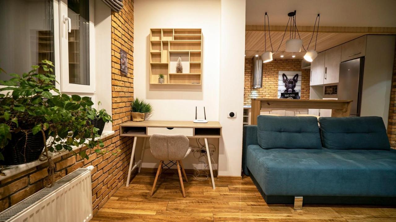 Politech Ecoloft Studios Kiev Exterior foto